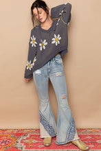 Load image into Gallery viewer, POL Floral Pattern Hooded High-Low Sweater
