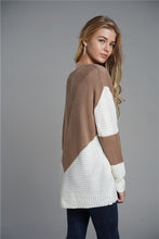 Load image into Gallery viewer, Two-Tone Chevron Pullover Sweater
