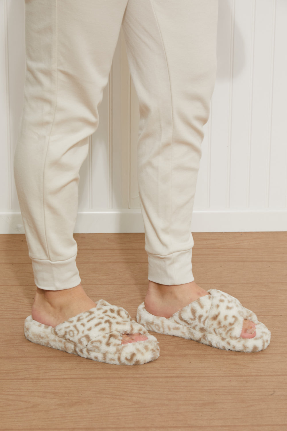 Qupid Lounging at Home Leopard Faux Fur Crisscross Slide Slippers