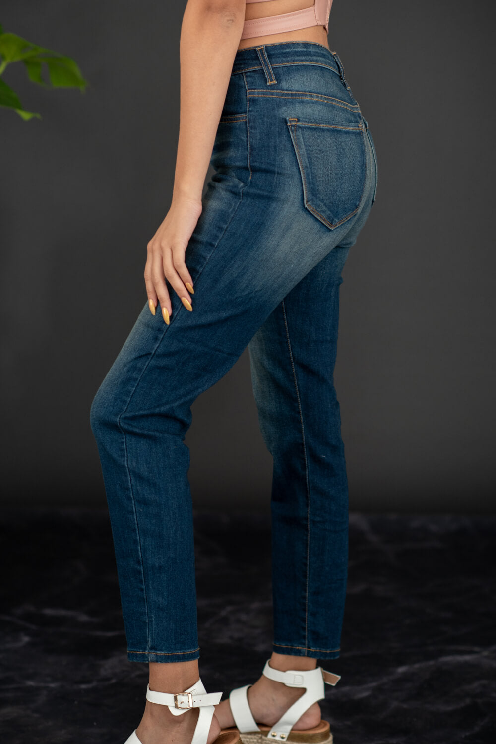 Judy Blue Laurie Full Size Mid-Rise Relaxed Jeans with Handsanding