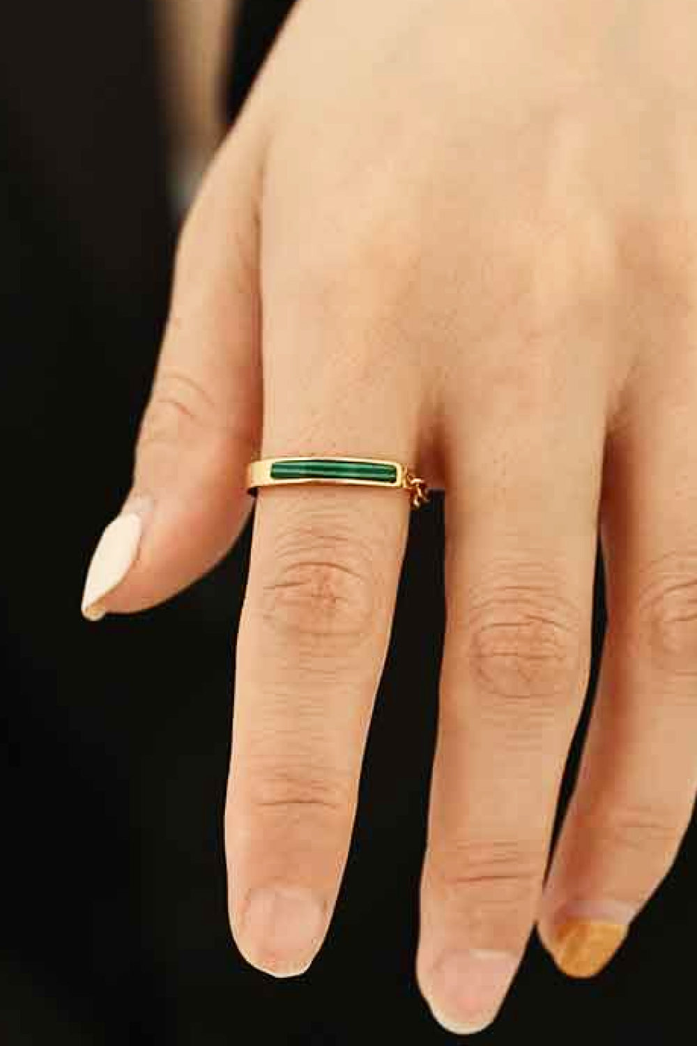 Chain-Link Gold-Plated Ring in  Green