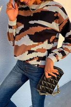 Load image into Gallery viewer, Pixelated Camouflage Print Sweater
