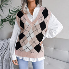 Load image into Gallery viewer, Argyle Ribbed Trim Sweater Vest
