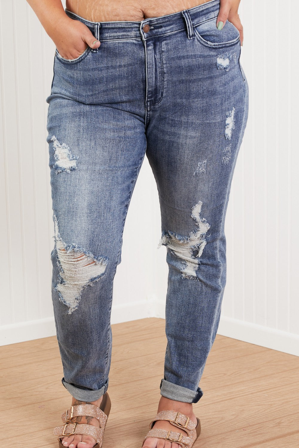 Judy Blue Isla Full Size High Rise Destroyed Boyfriend Jeans