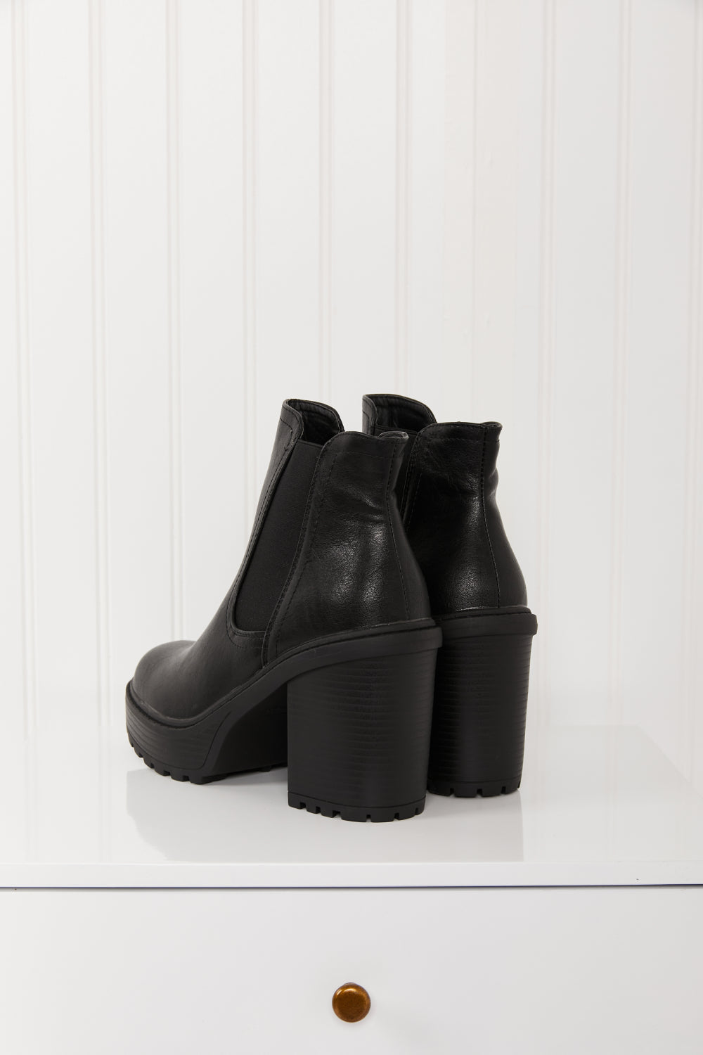 Forever Link Moving Forward Lug Sole Chelsea Booties