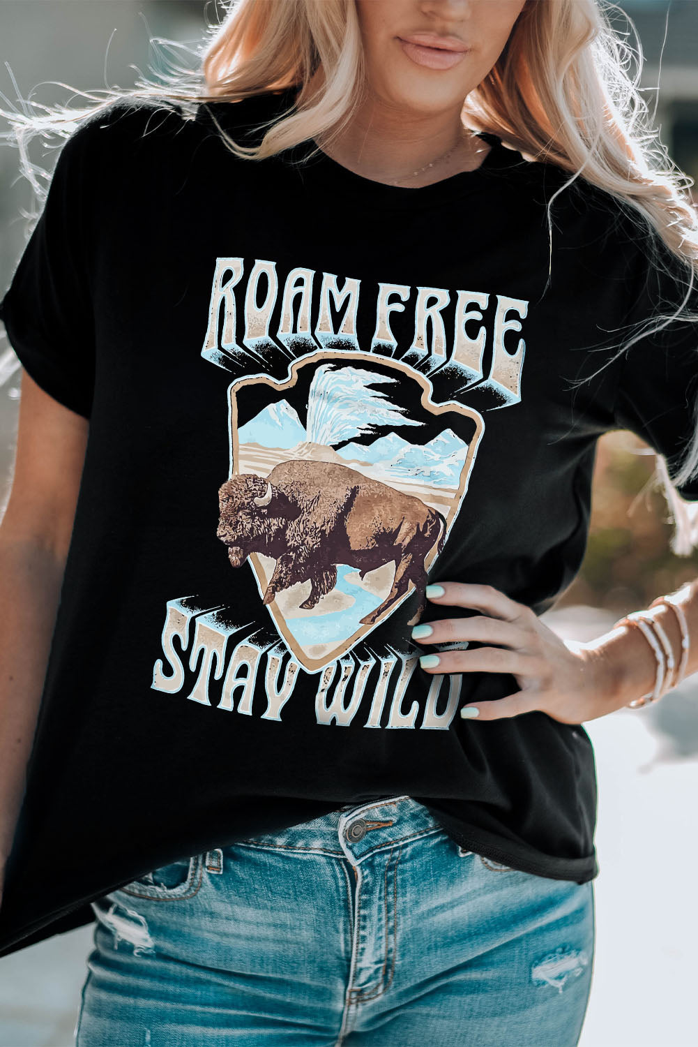 ROAM FREE STAY WILD Graphic Tee