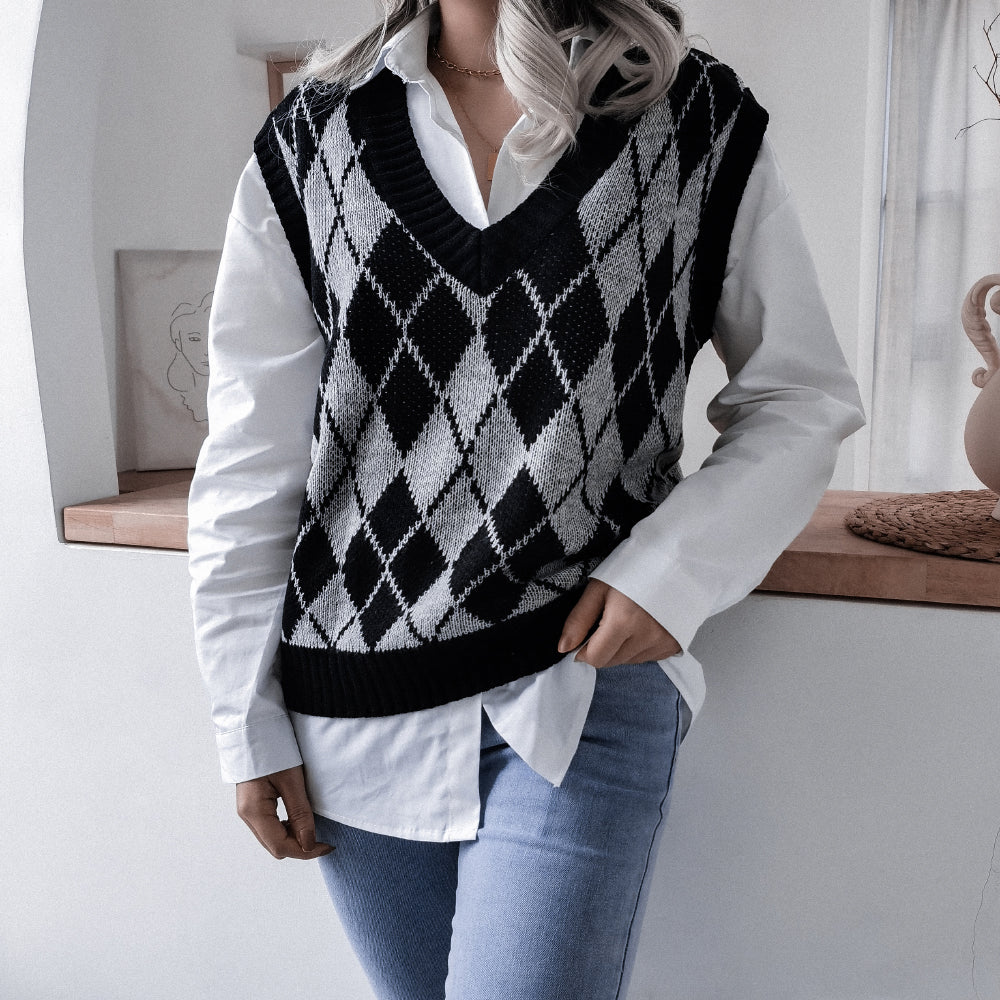 Argyle Ribbed Trim Sweater Vest