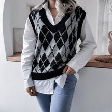 Load image into Gallery viewer, Argyle Ribbed Trim Sweater Vest
