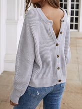 Load image into Gallery viewer, Button Down Rib-Knit Reversible Sweater
