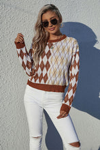 Load image into Gallery viewer, Two-Tone Argyle Crewneck Sweater
