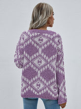 Load image into Gallery viewer, Geometric Print Chunky Knit Sweater
