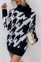 Load image into Gallery viewer, Houndstooth Long Sleeve Turtleneck Sweater
