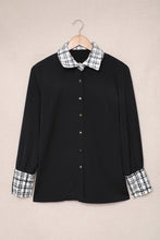 Load image into Gallery viewer, Plaid Trim Button Down Collared Shirt
