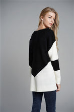 Load image into Gallery viewer, Two-Tone Chevron Pullover Sweater
