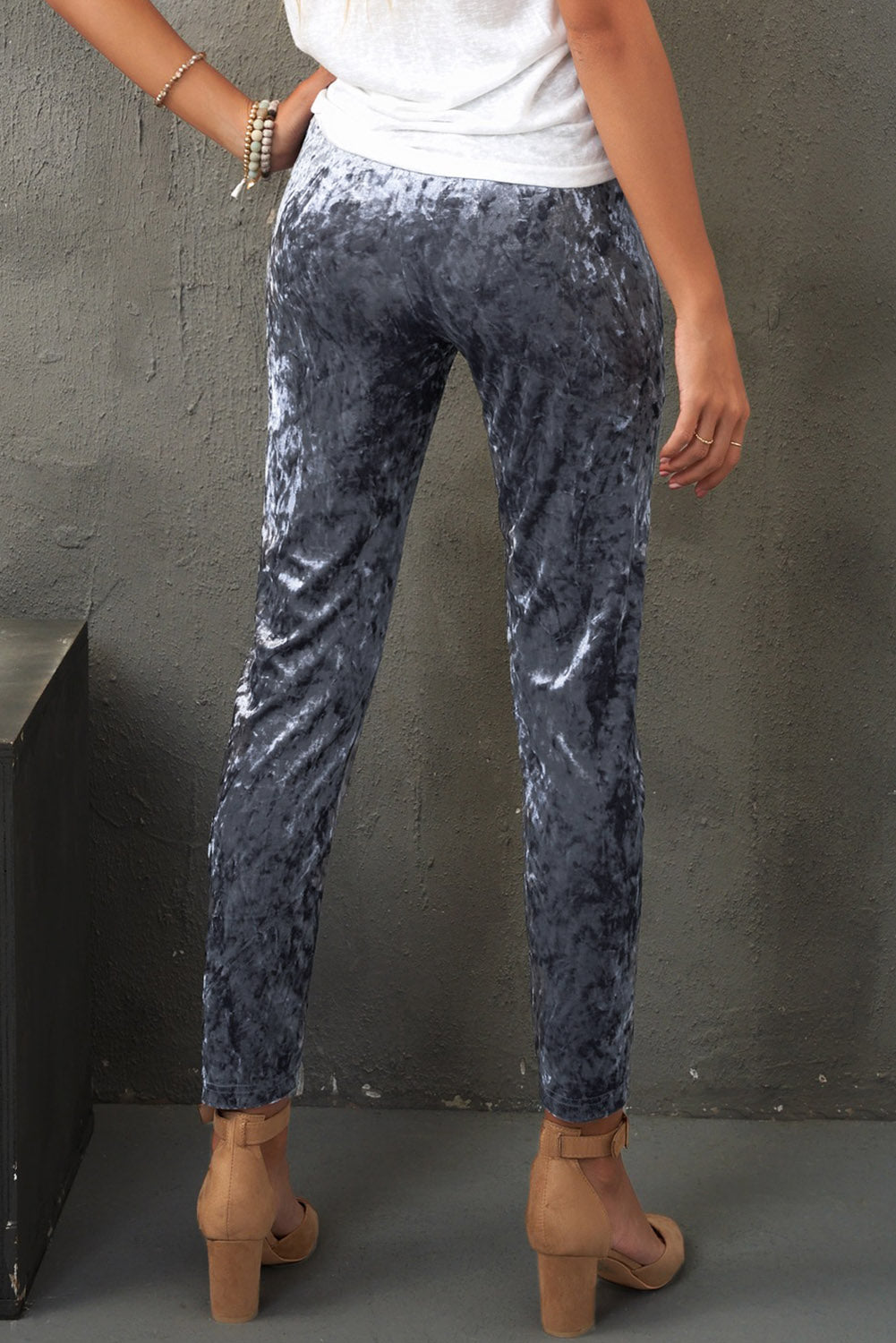 Crushed Velvet High Rise Cropped Leggings