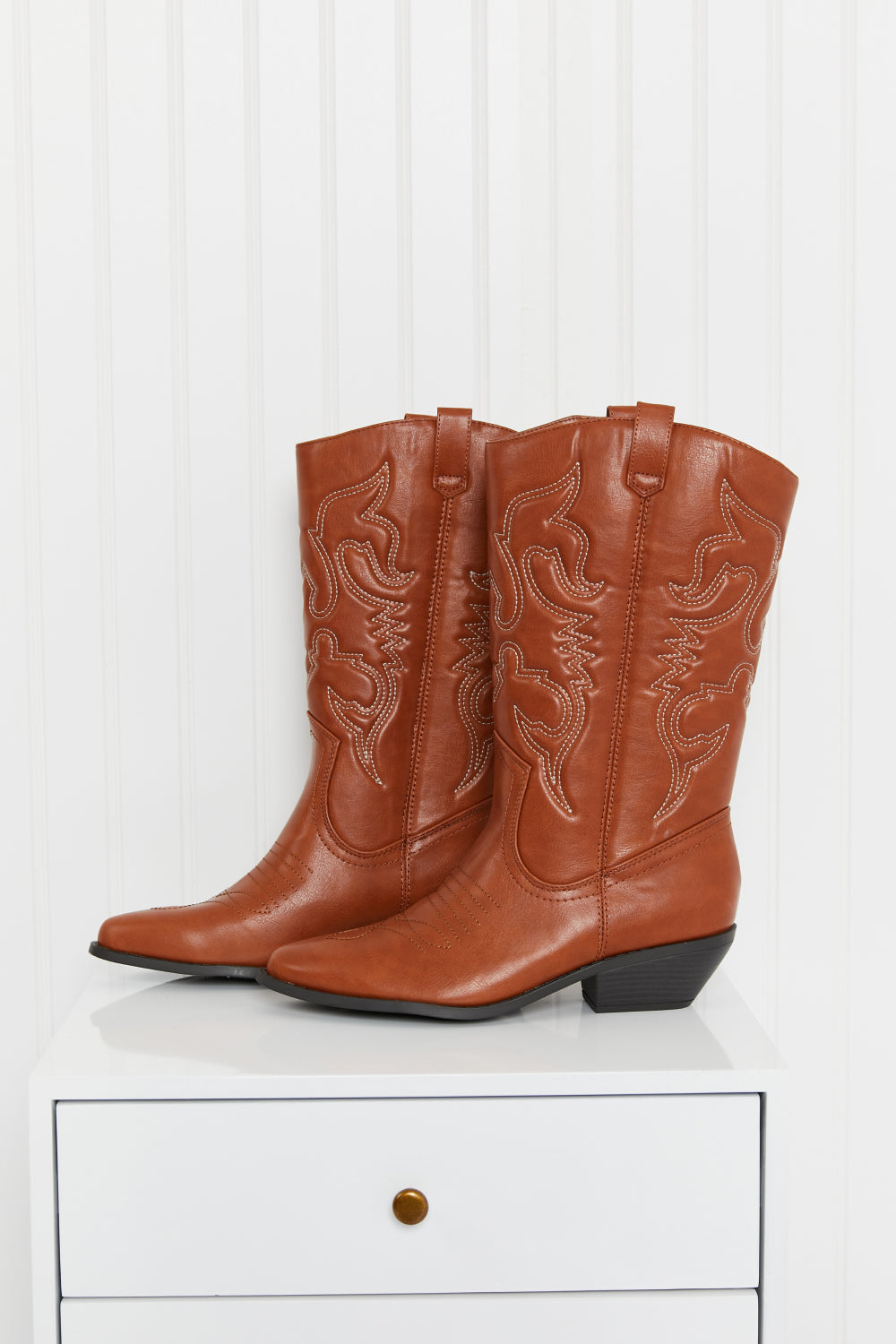 Fortune Dynamic Countryside Lane Mid-Calf Embroidered Cowboy Boots