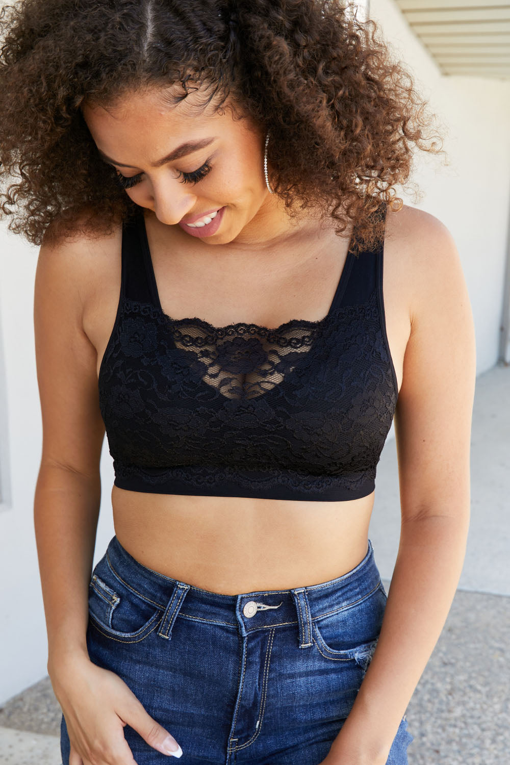 Zenana Love and Lace Full Size Seamless Bra Top