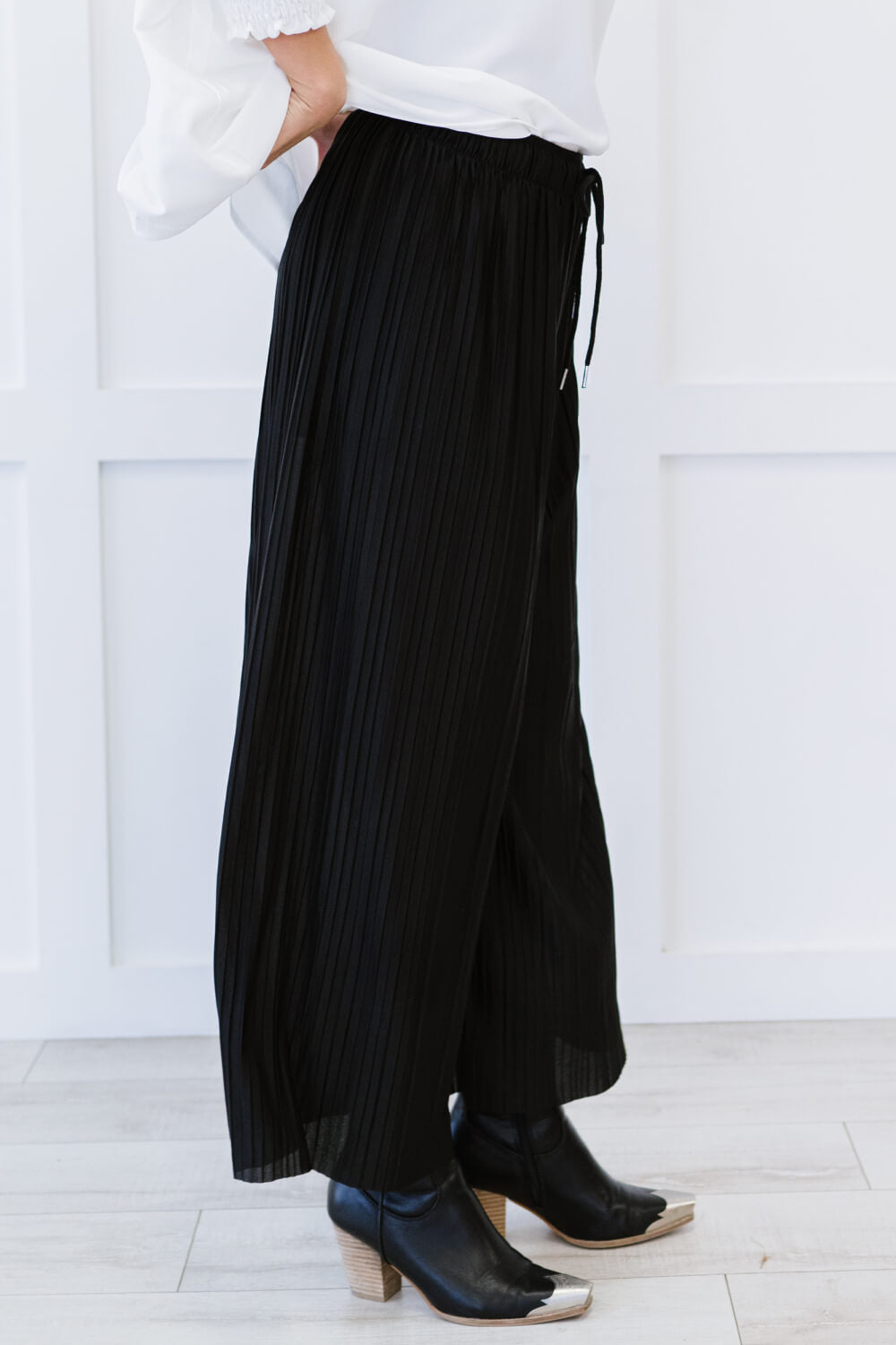 Zenana Pleats for Days Full Size Run Palazzo Pants