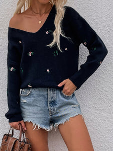 Floral Embroidery V-Neck Sweater