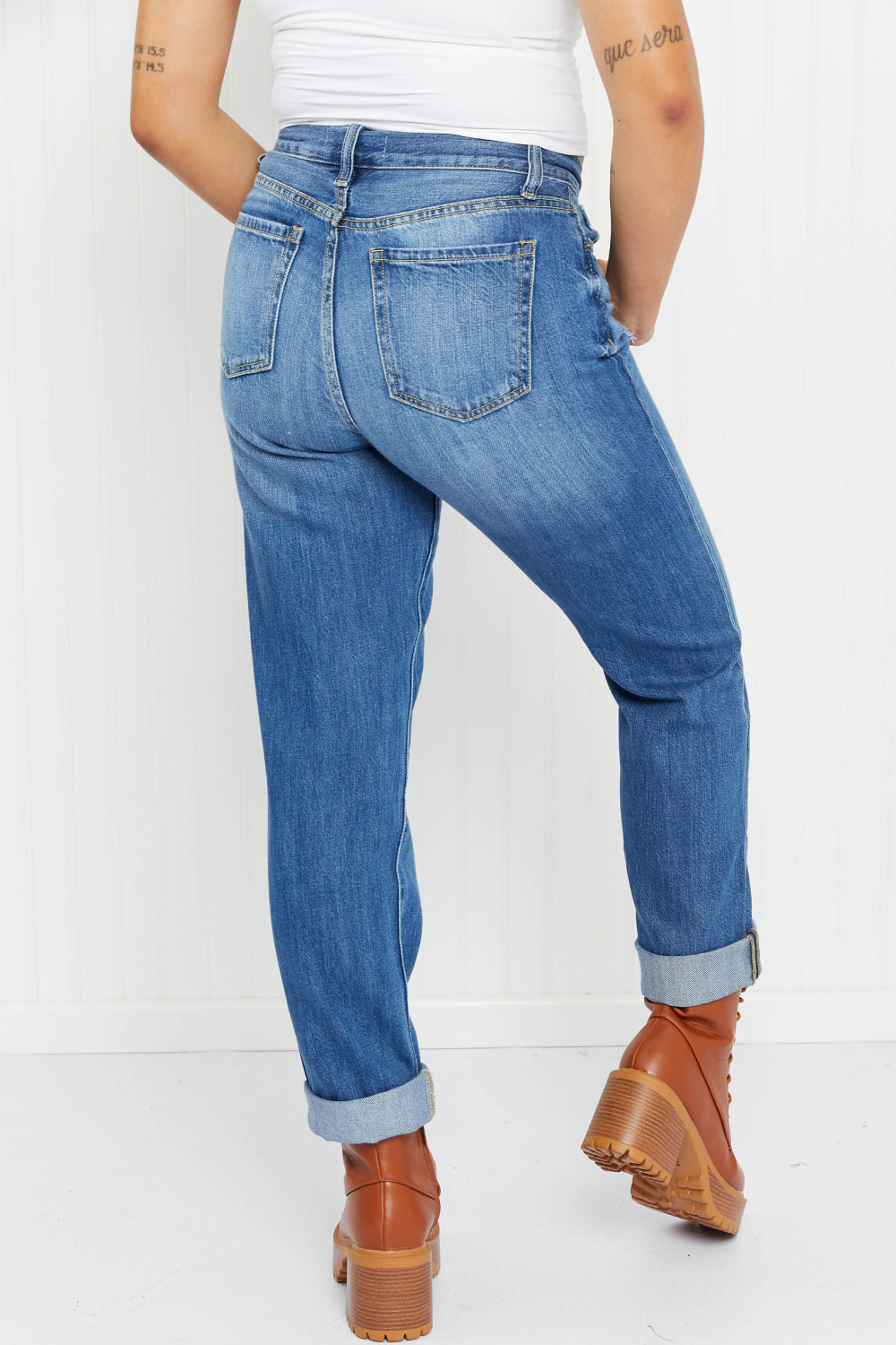 Zenana Brie Full Size Mom Jeans