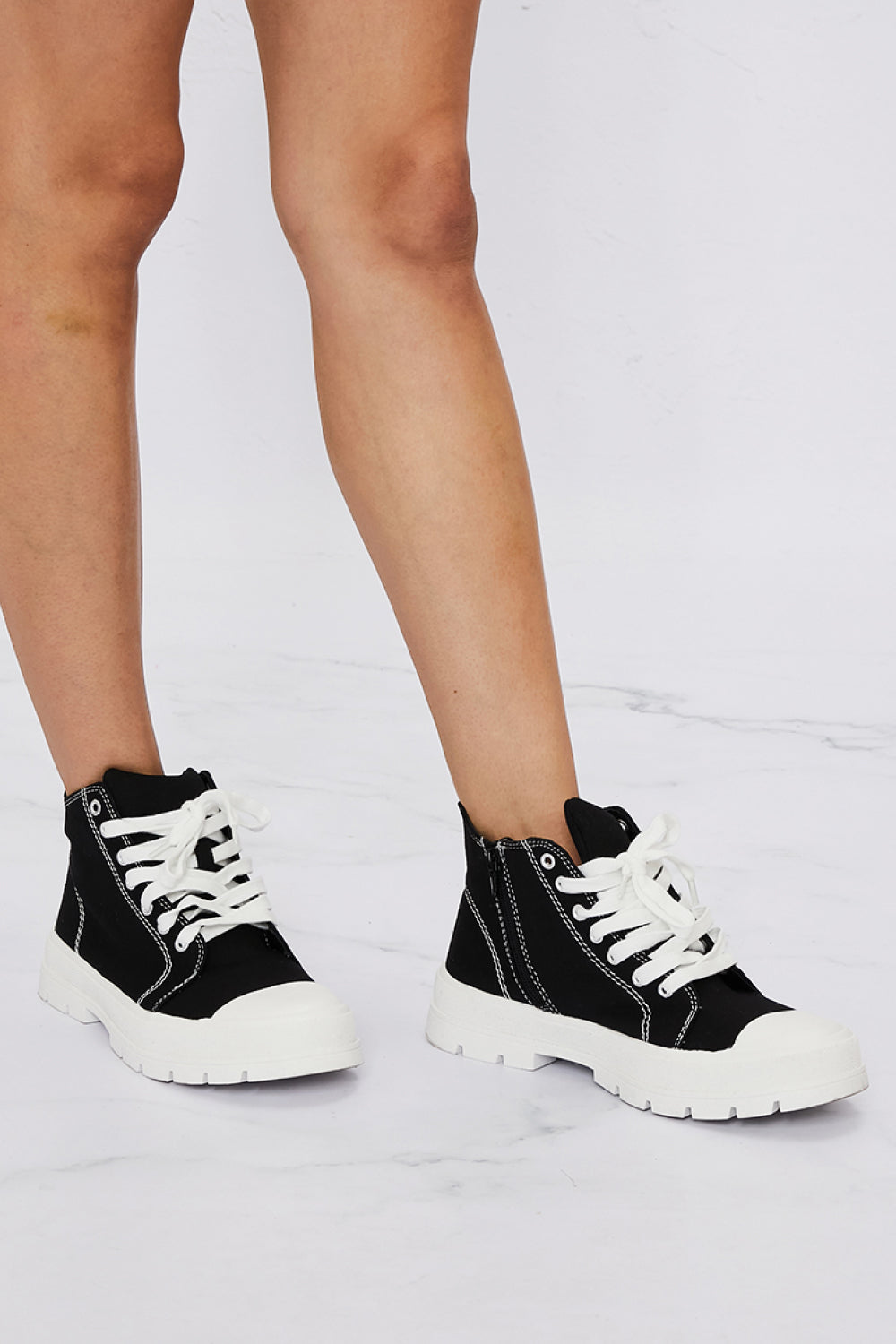 Fortune Dynamic Time For Fun Chunky Sole High-Top Sneakers