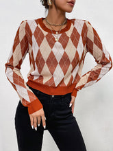 Load image into Gallery viewer, Argyle Cropped Pullover Sweater
