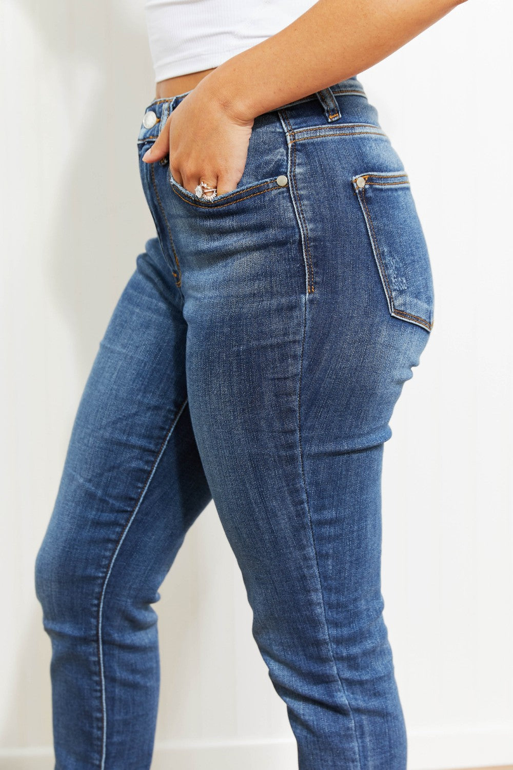 Judy Blue Sabrina Full Size Side Slit Released Hem Skinny Jeans