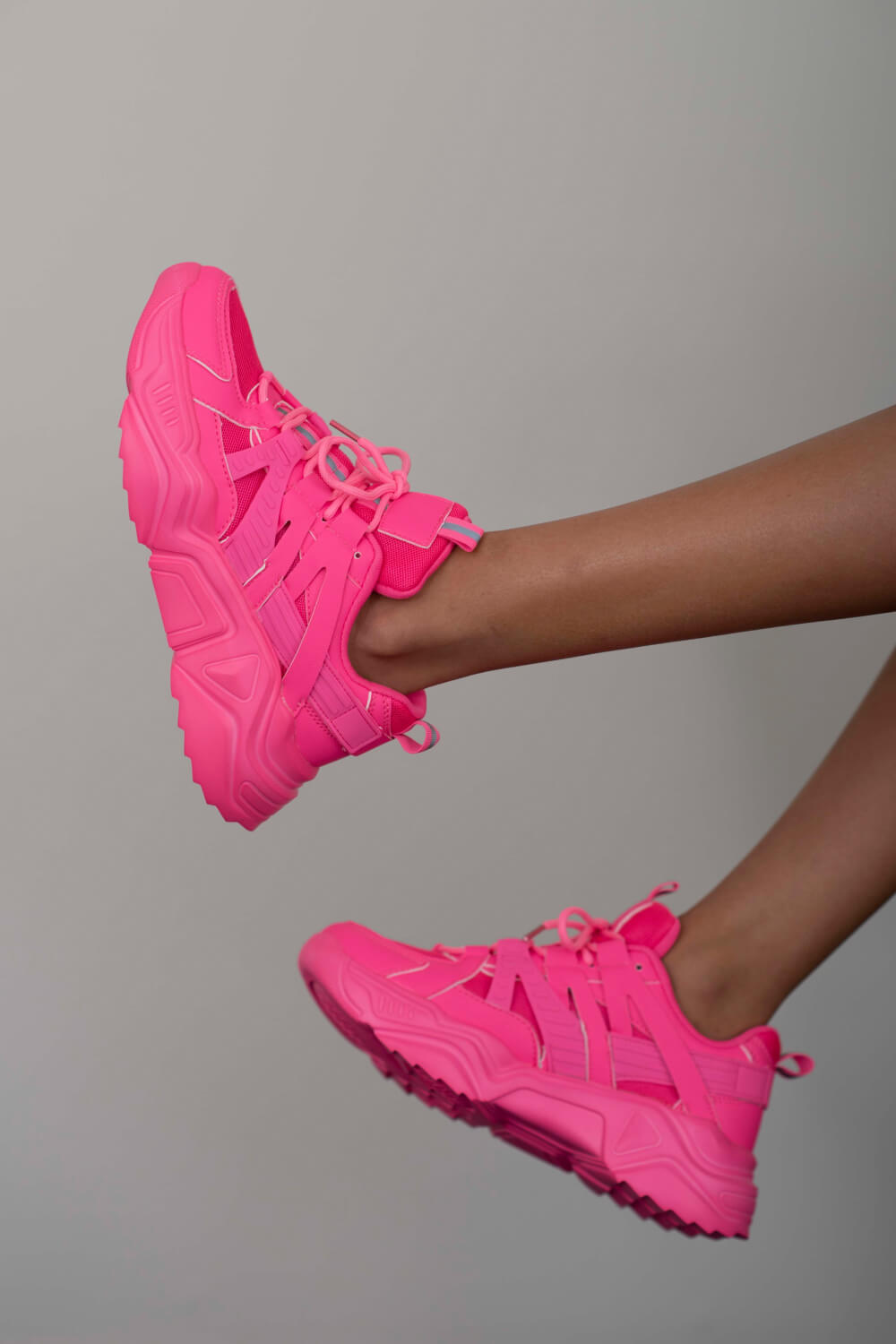 Berness Running Late Chunky Sole Athletic Sneakers in Hot Pink