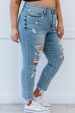 Load image into Gallery viewer, Judy Blue Beth Full Size High-Rise Distressed Skinny Jeans
