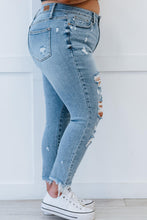 Load image into Gallery viewer, Judy Blue Beth Full Size High-Rise Distressed Skinny Jeans
