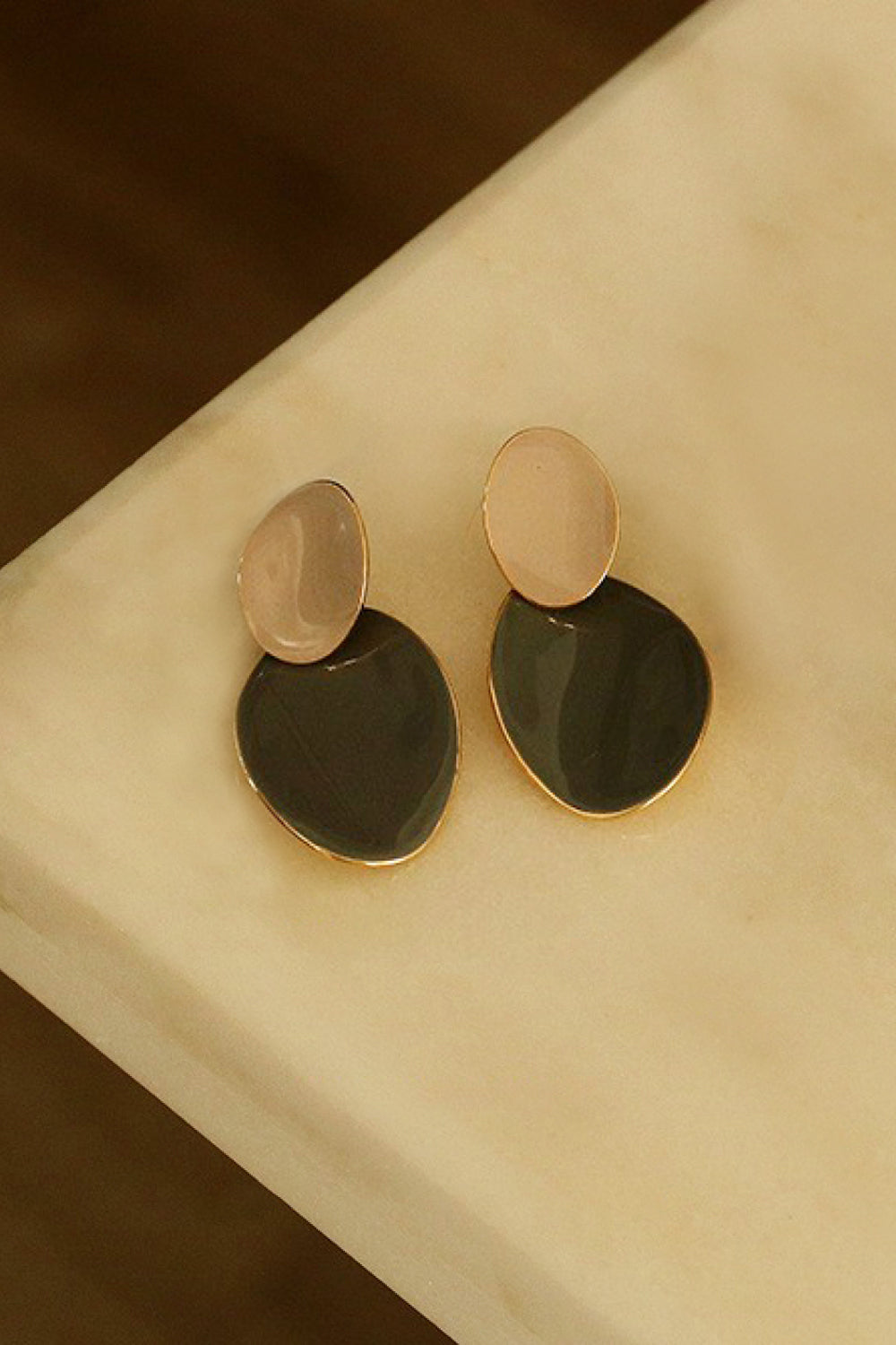 Contrast Layered Drop Earrings