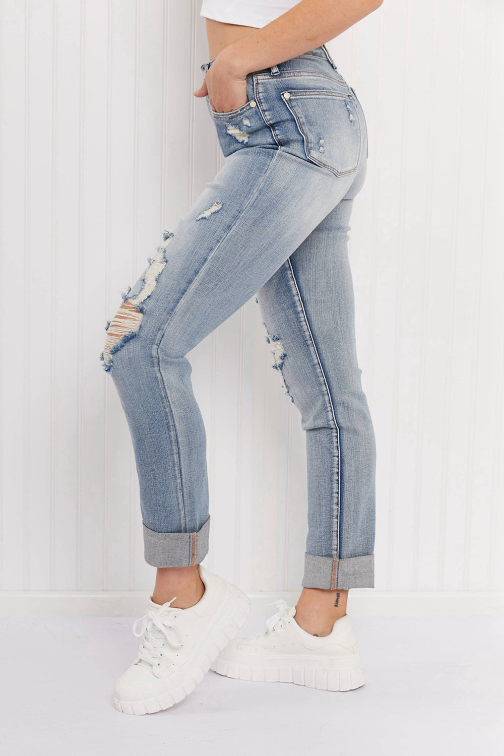 Judy Blue Fiona Full Size Double Cuffed Boyfriend Jeans