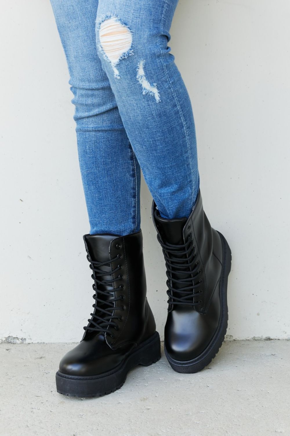 Weeboo Big Steps Platform Combat Boots in Black