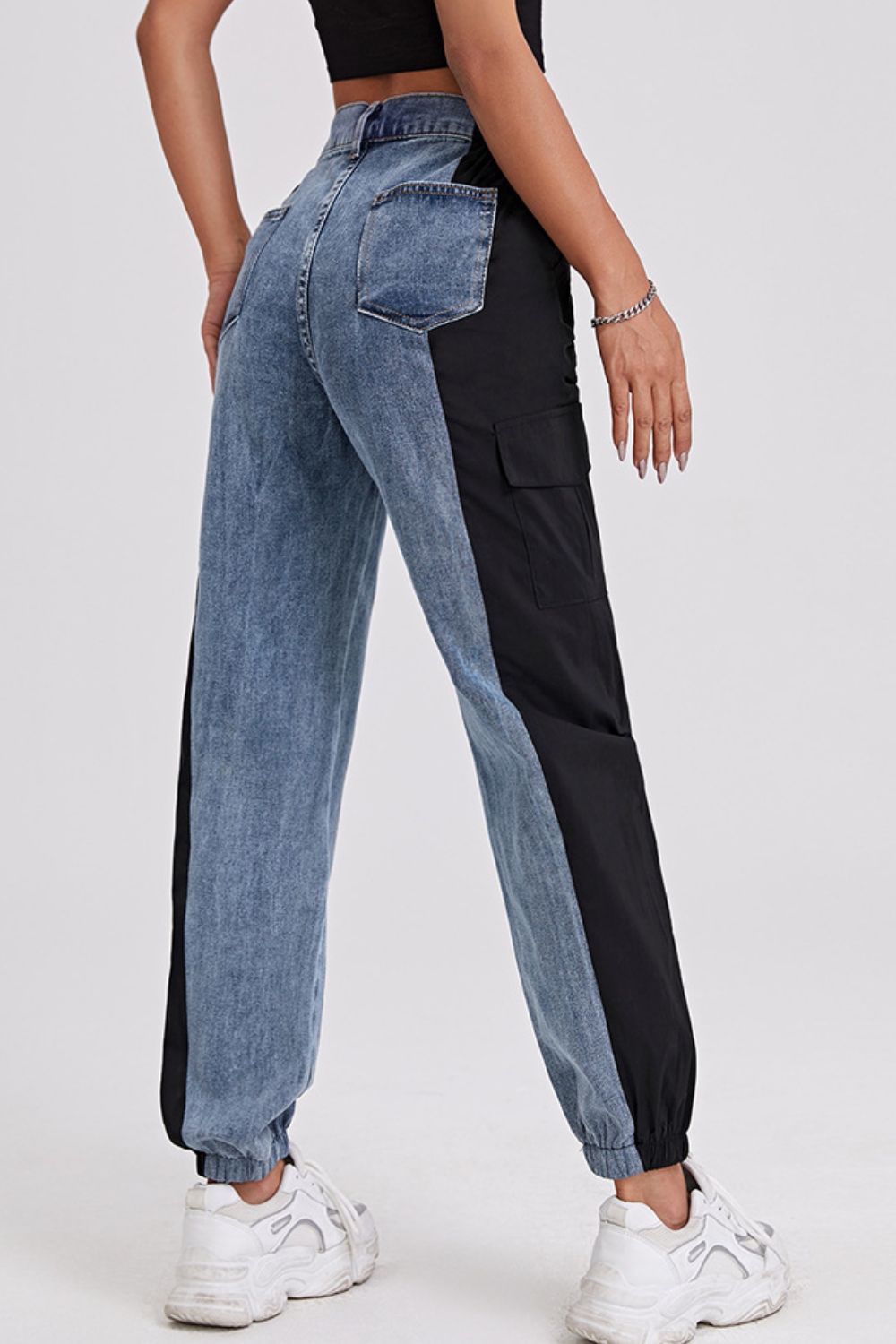 Two-Tone Elastic Hem Jeans