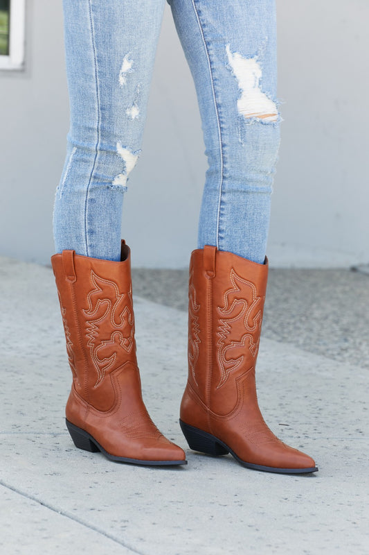 Fortune Dynamic Countryside Lane Mid-Calf Embroidered Cowboy Boots