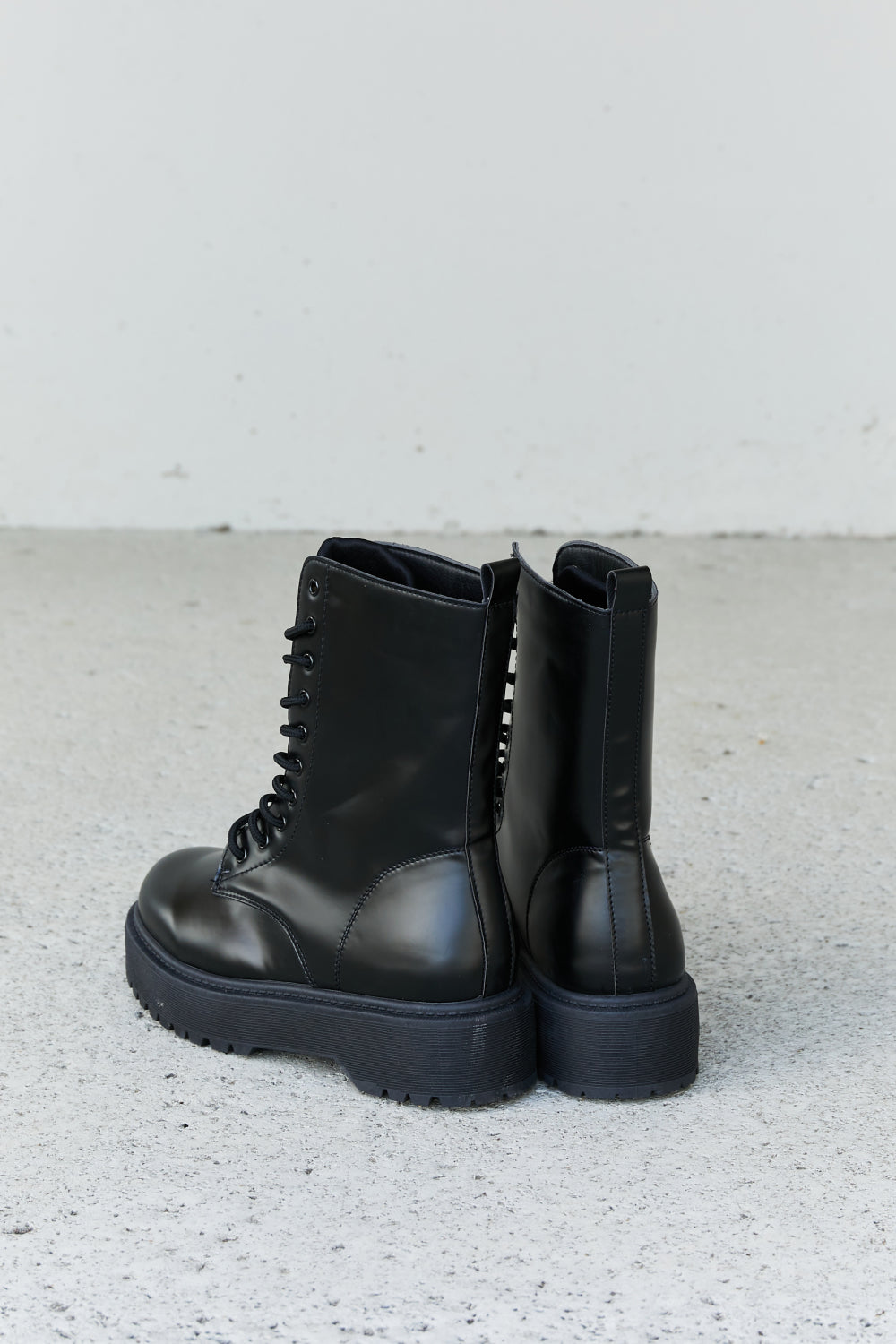 Weeboo Big Steps Platform Combat Boots in Black