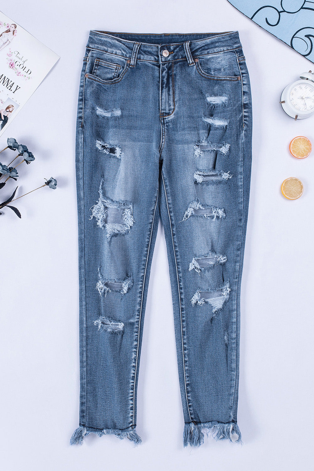 Distressed Frayed Hem Cropped Jeans