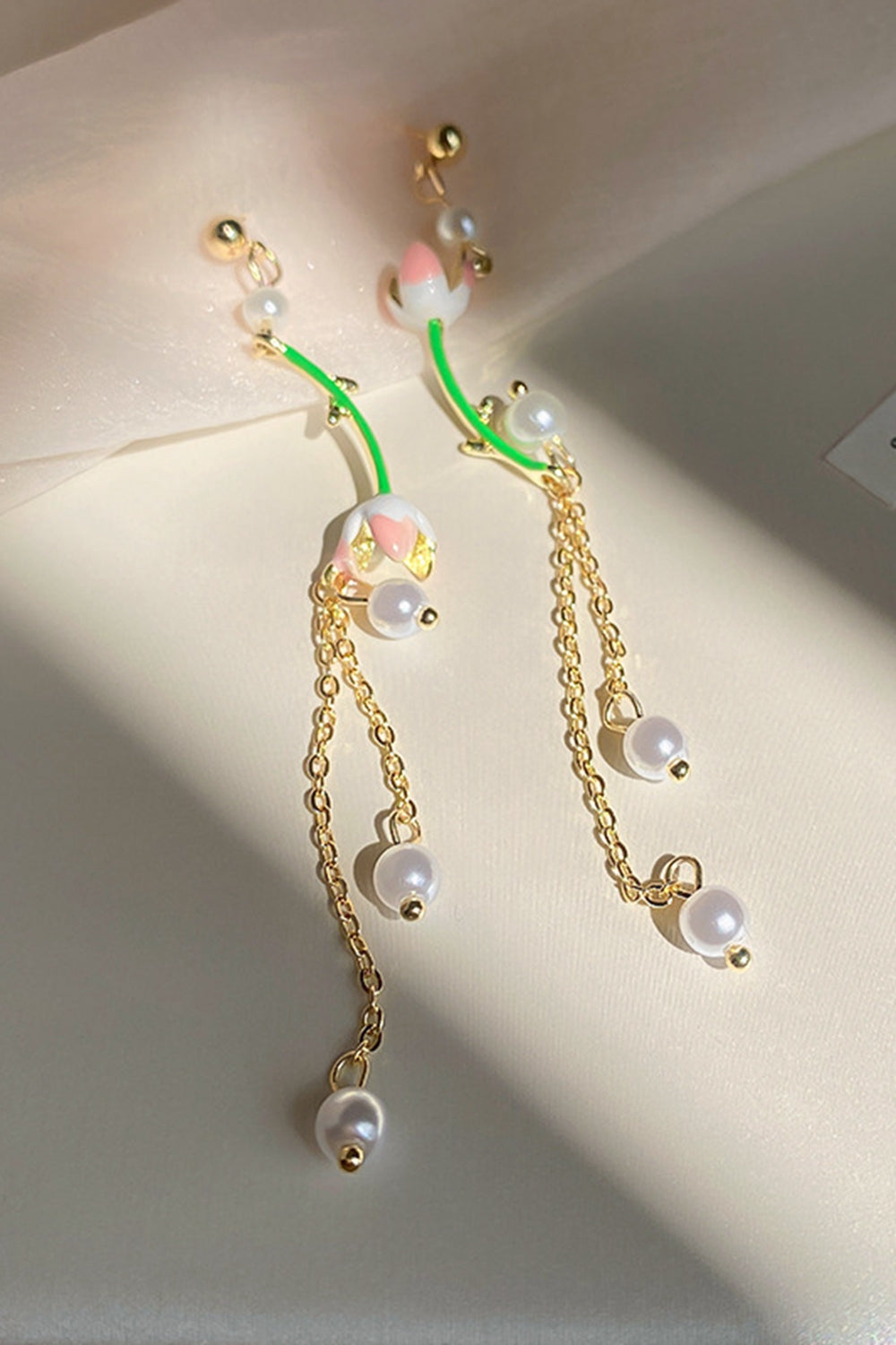 Flower Pearl Chain Drop Earrings