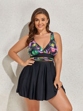 Load image into Gallery viewer, Plus Size Contrast Sweetheart Neck Swim Dress and Bottoms Set
