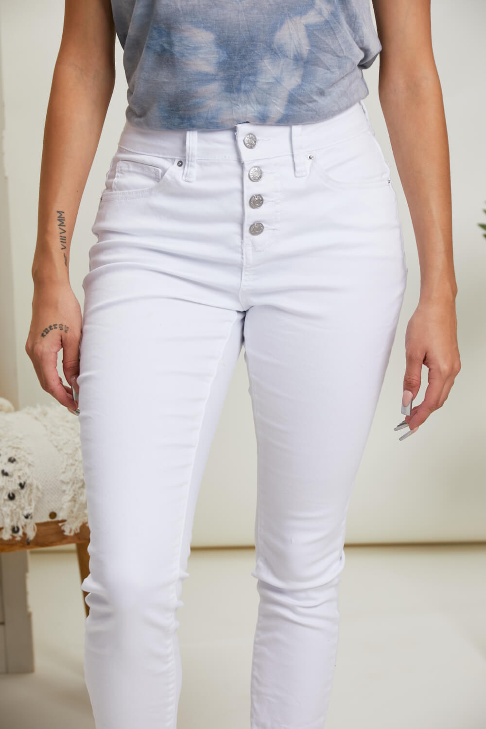 YMI Jeanswear Tiffany Full Size Button Fly Skinny Jeans