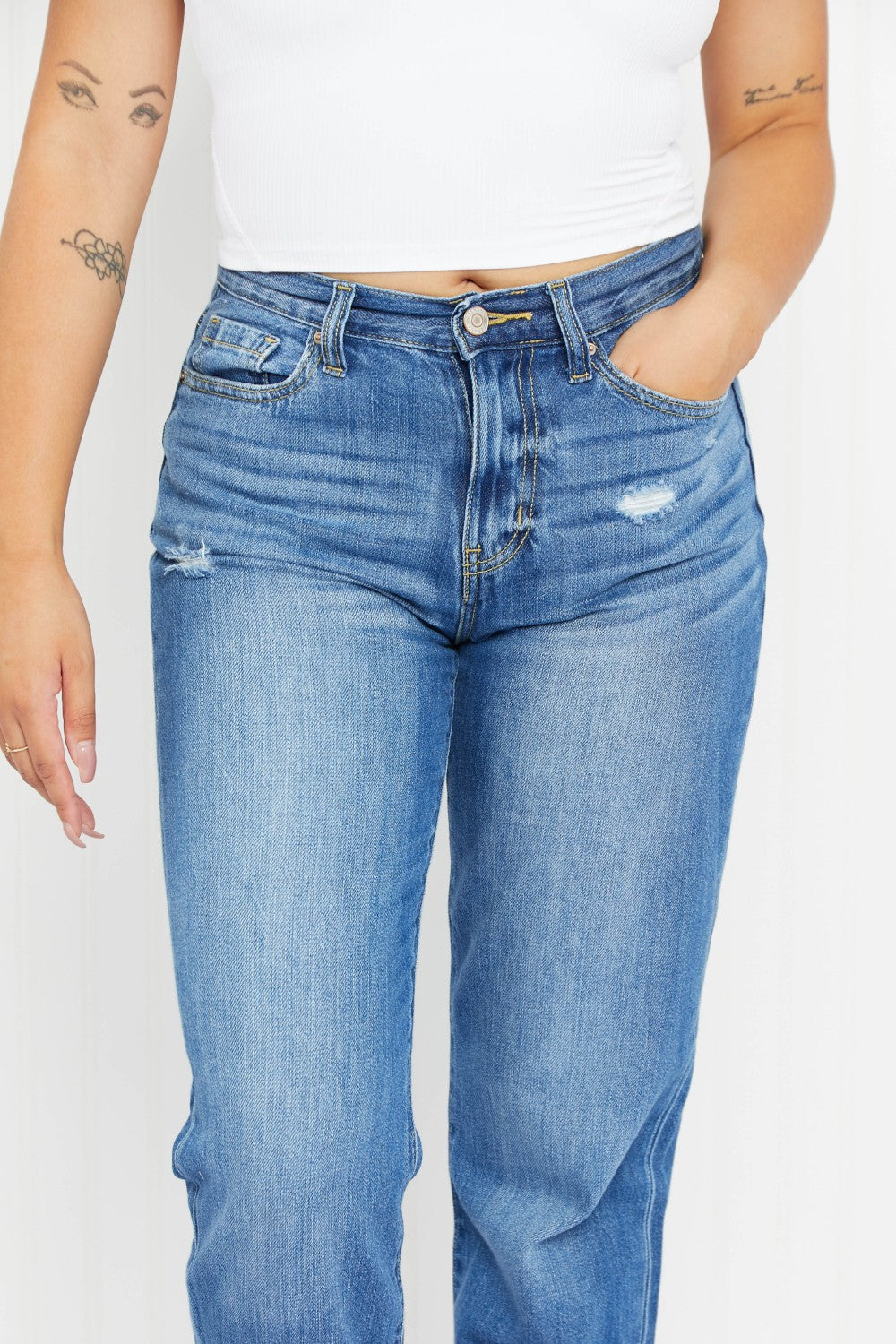 Zenana Brie Full Size Mom Jeans