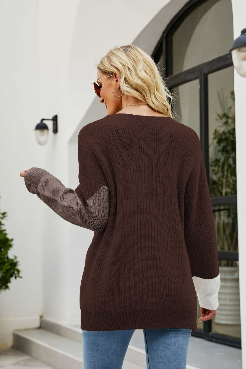 Color Block Rib-Knit Round Neck Sweater