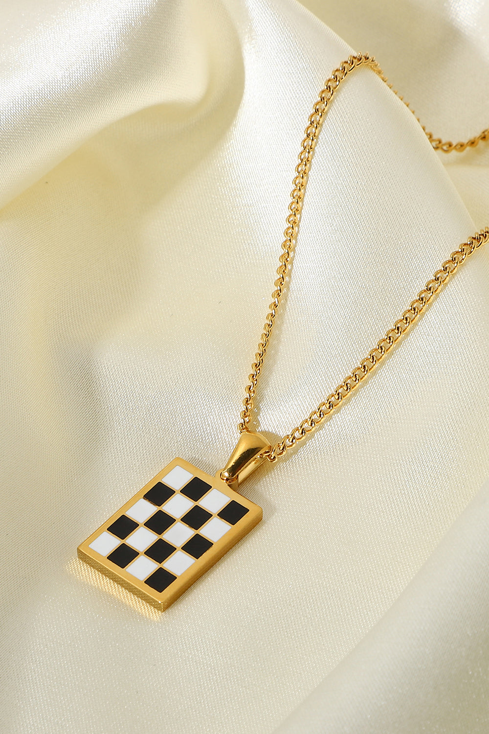 Checkerboard Style Pendant Necklace