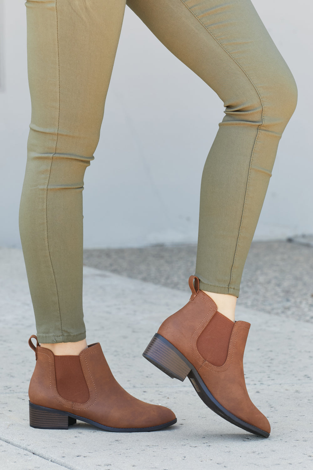 Fortune Dynamic Best Date Chelsea Booties