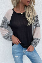 Load image into Gallery viewer, Contrast Leopard Print Waffle Knit Tee
