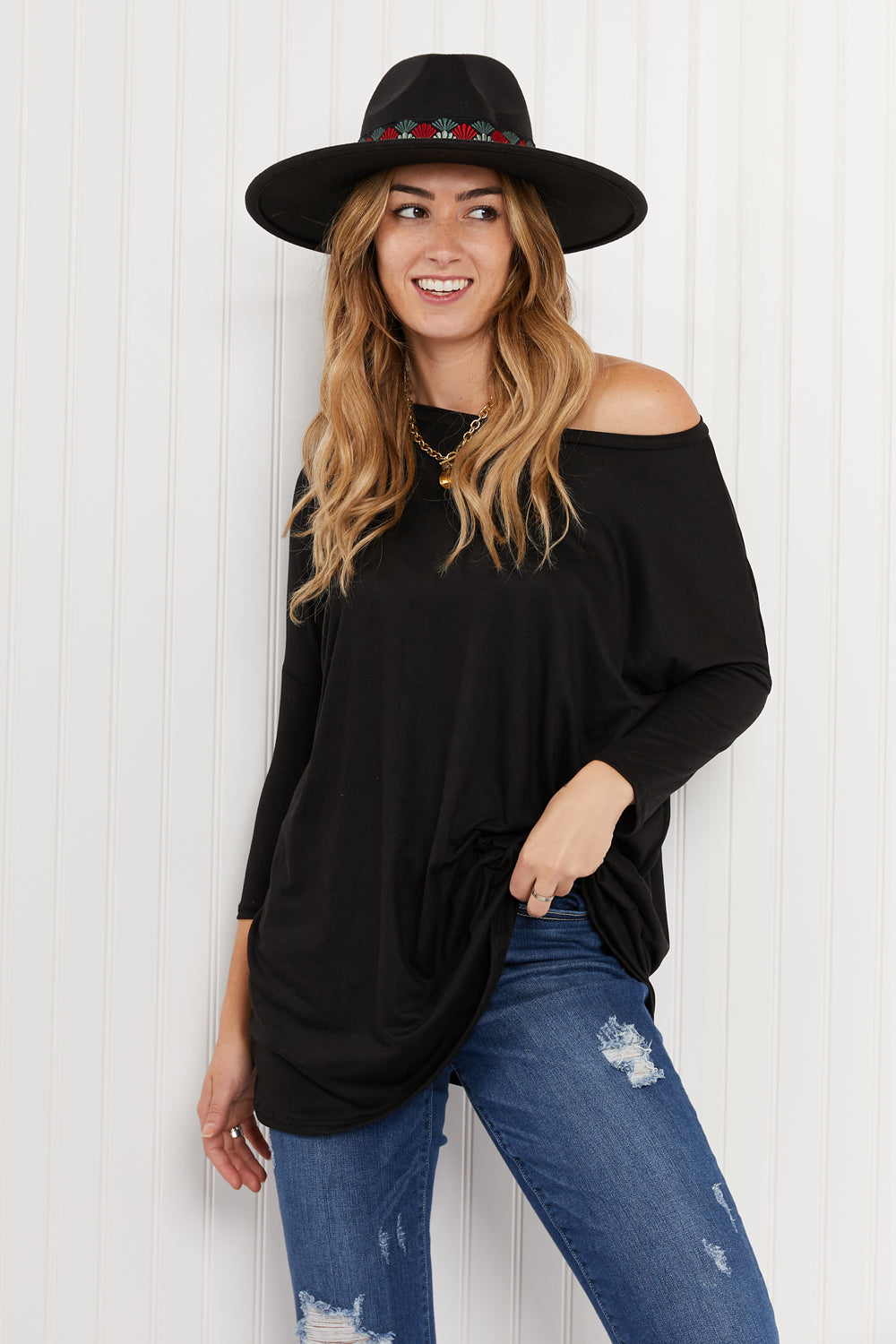 Acting Pro City Loft Full Size Three-Quarter Sleeve Tunic Top