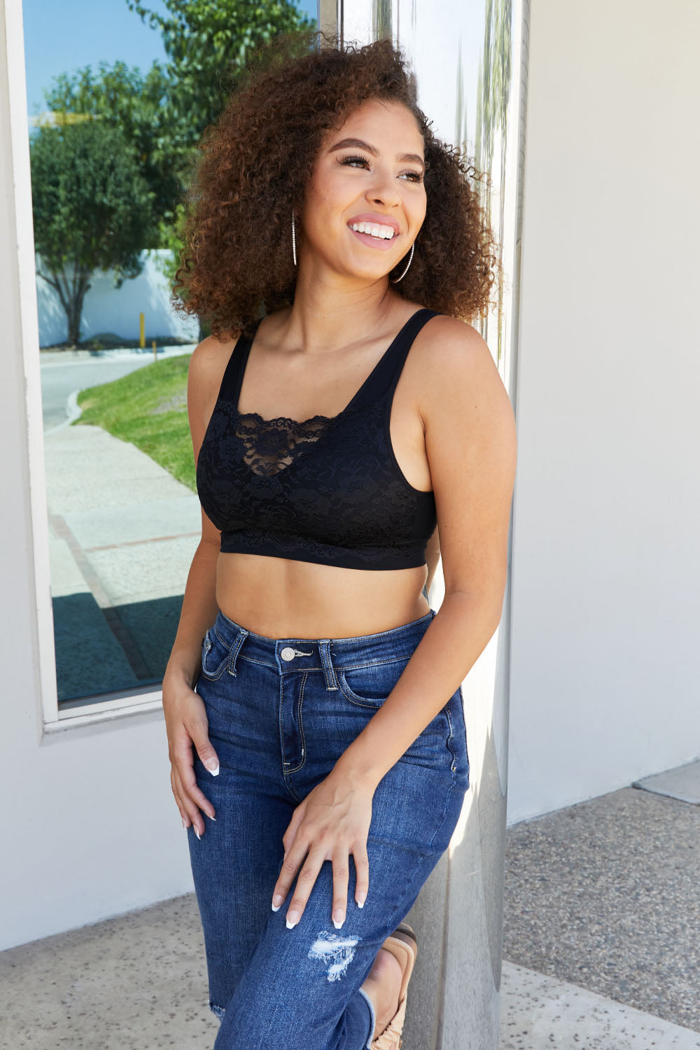 Zenana Love and Lace Full Size Seamless Bra Top