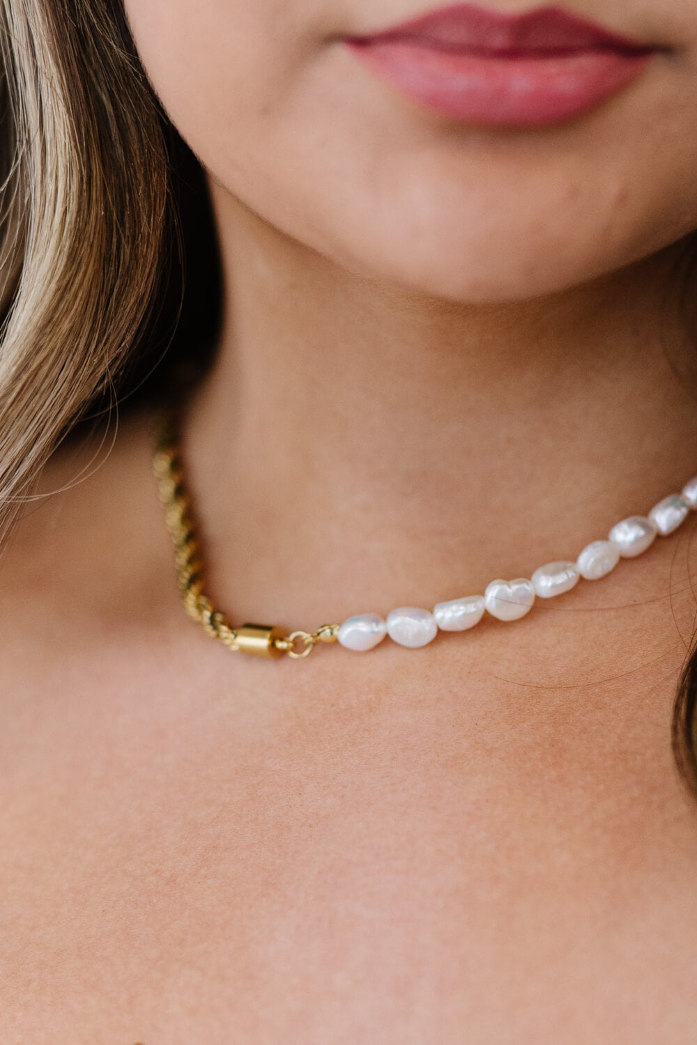 Best of Both Worlds Pearl and Chain Half and Half Necklace