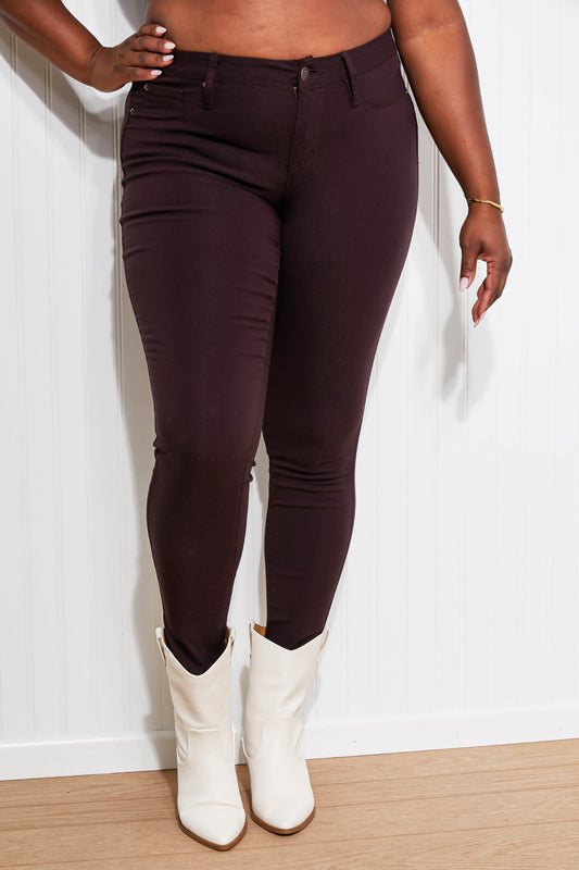 YMI Jeanswear Kate Hyper-Stretch Full Size Mid-Rise Skinny Jeans in Dark Berry