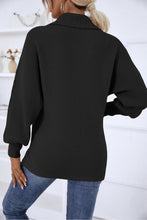 Load image into Gallery viewer, Horizontal-Ribbing Balloon Sleeve Collared Pullover
